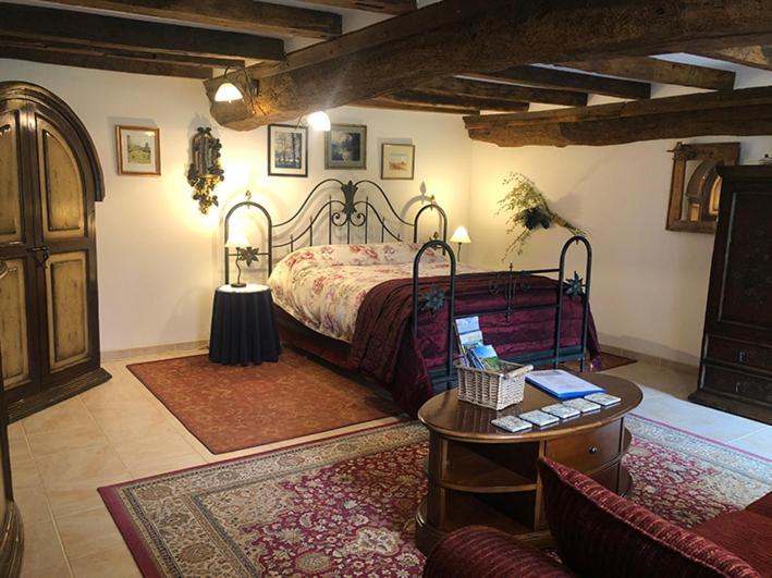 La Ferme Studio Apartments Condé-sur-Noireau Zewnętrze zdjęcie